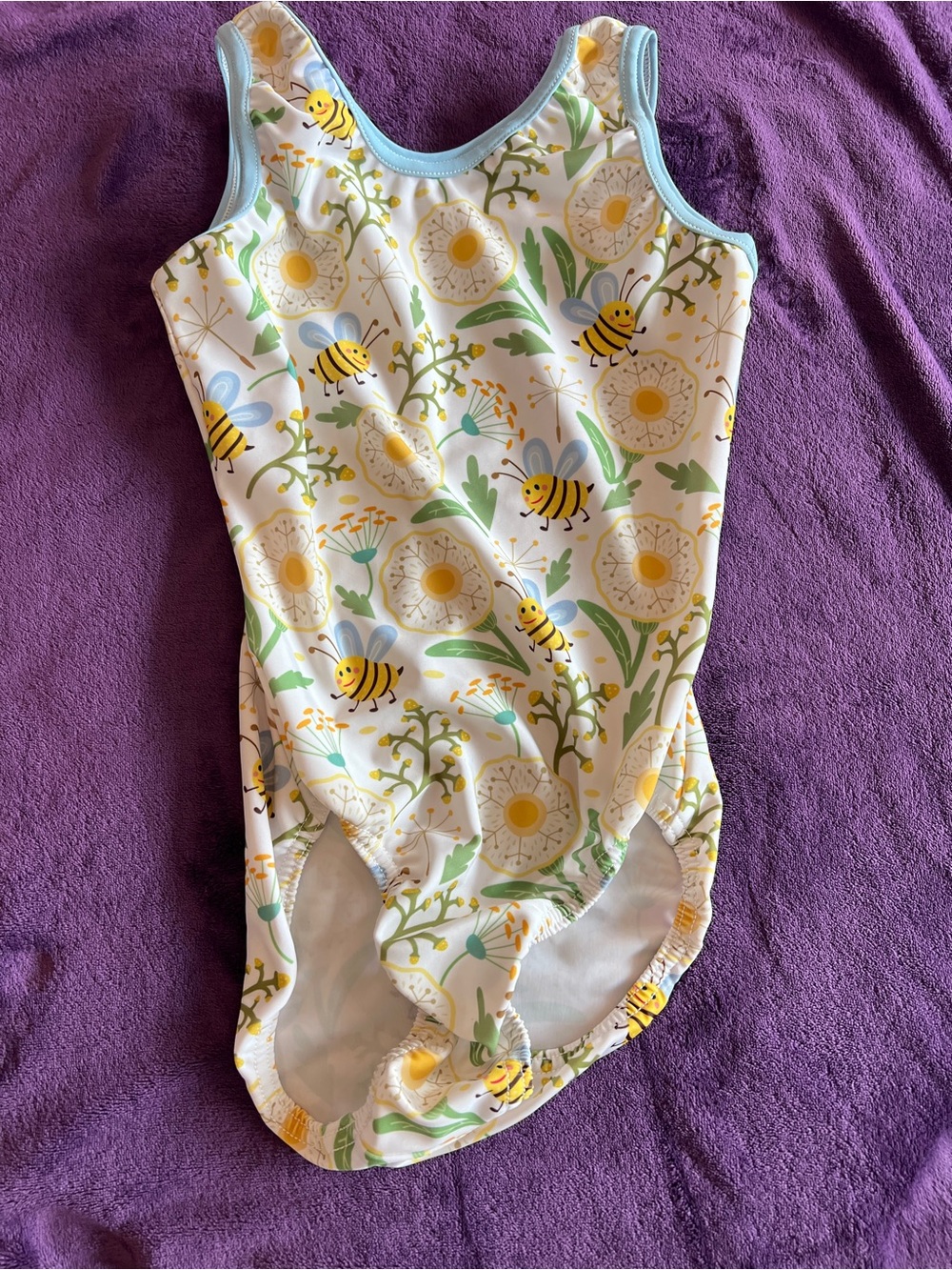 Gymnastics Leo - Bees and Flowers